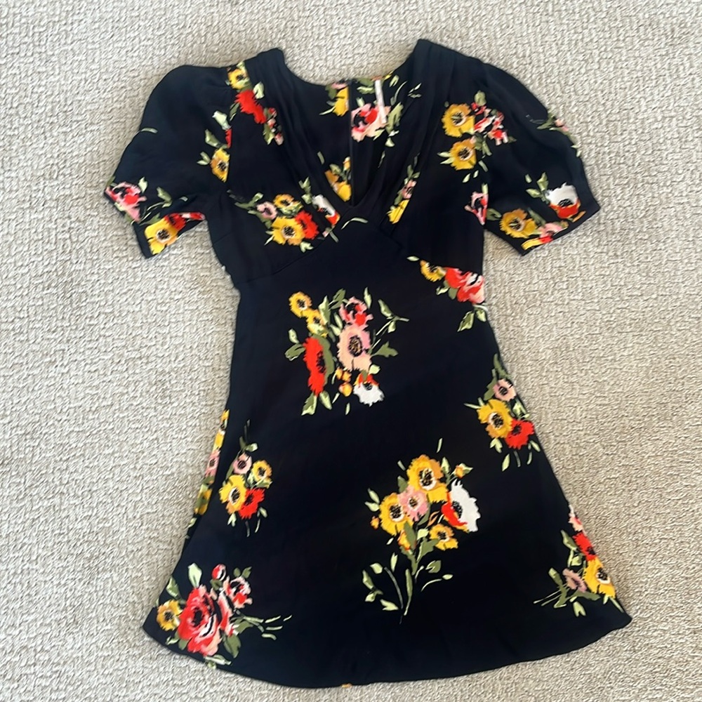 Free People Neon Garden Black Floral Print Mini Dress Size 4 V-Neck Multi Color
